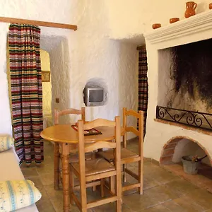 Apartment Cuevas La Atalaya, Huescar